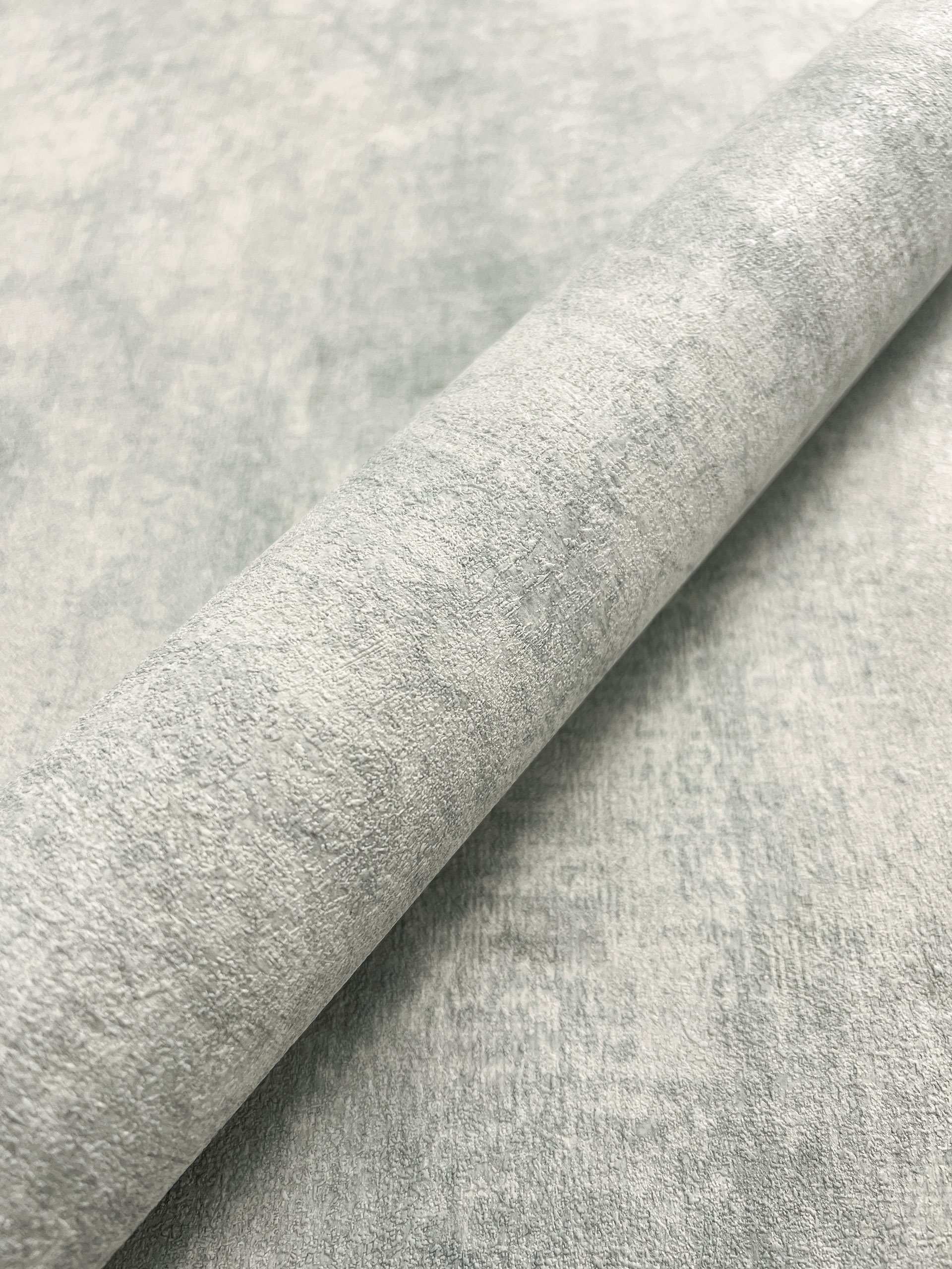 Lucian Light Grey