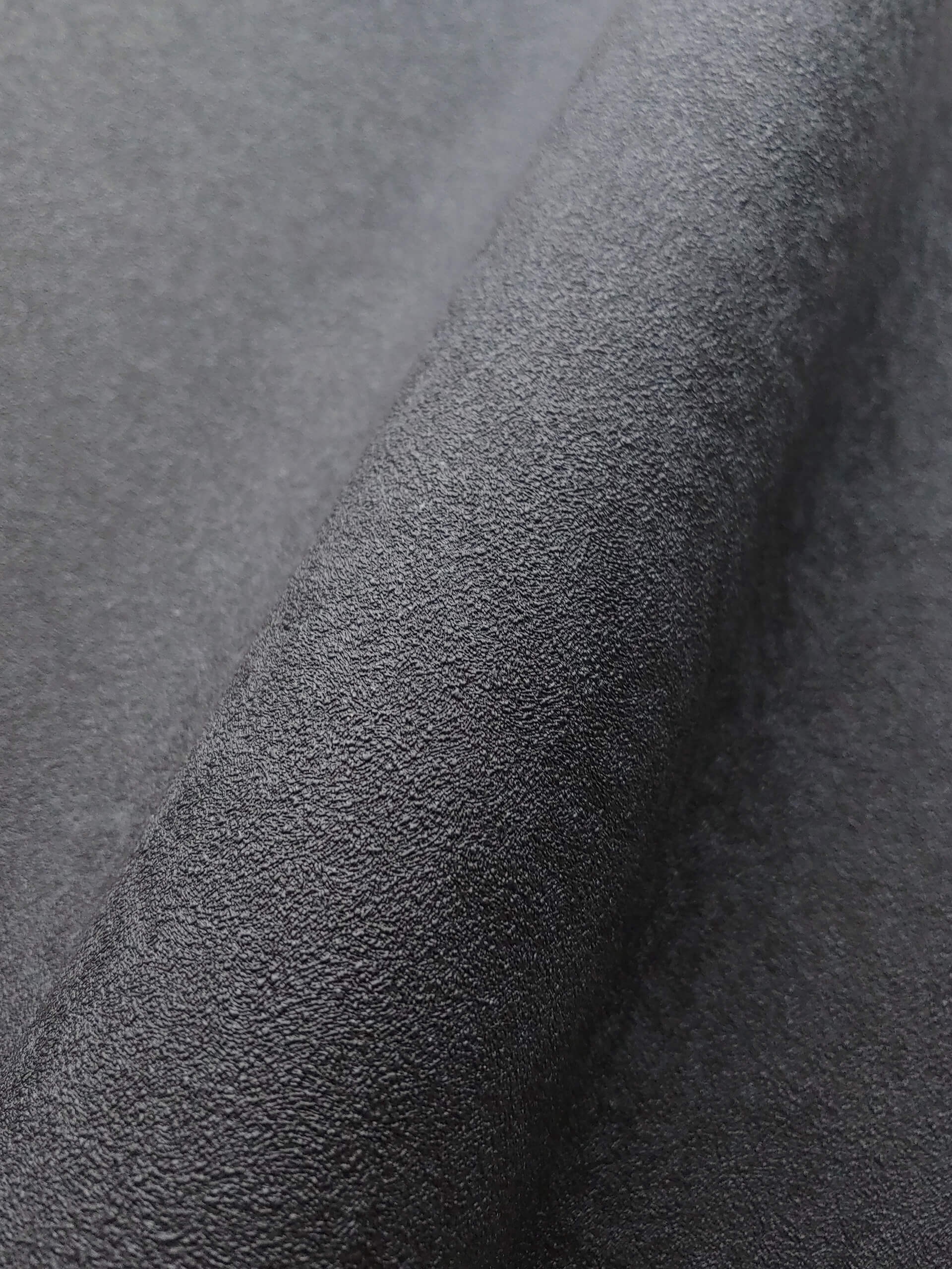 Eboh Schwarz Uni 1