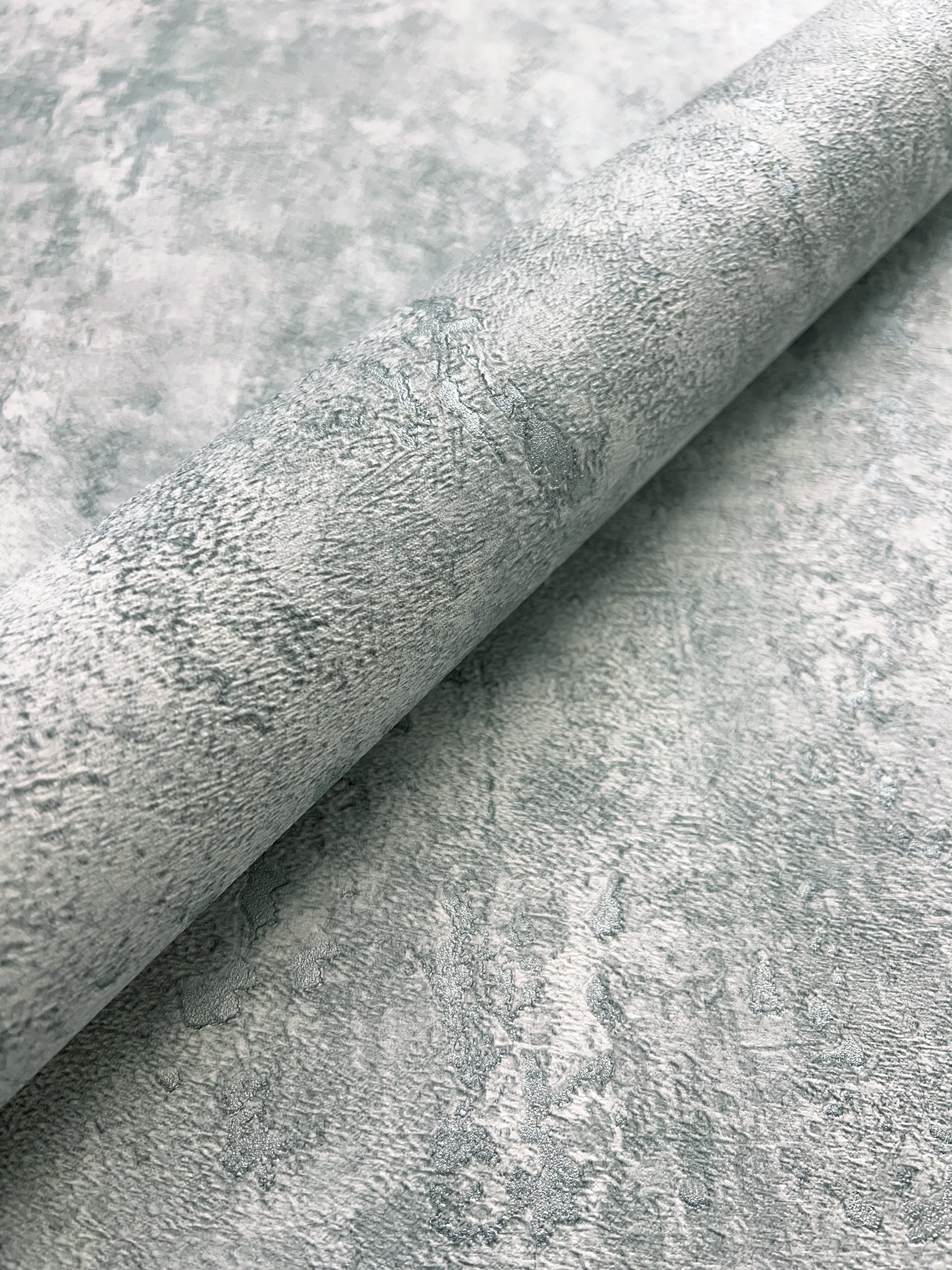 Hardy Silver