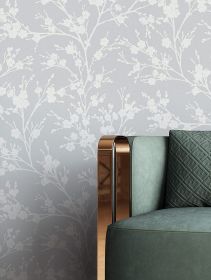 Prado Silver Flower